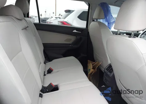 2020 Volkswagen Tiguan 2.0T Se/2.0T Se R-Line Black/2.0T Sel from USA, damaged, VIN 3VV3B7AX0LM039914